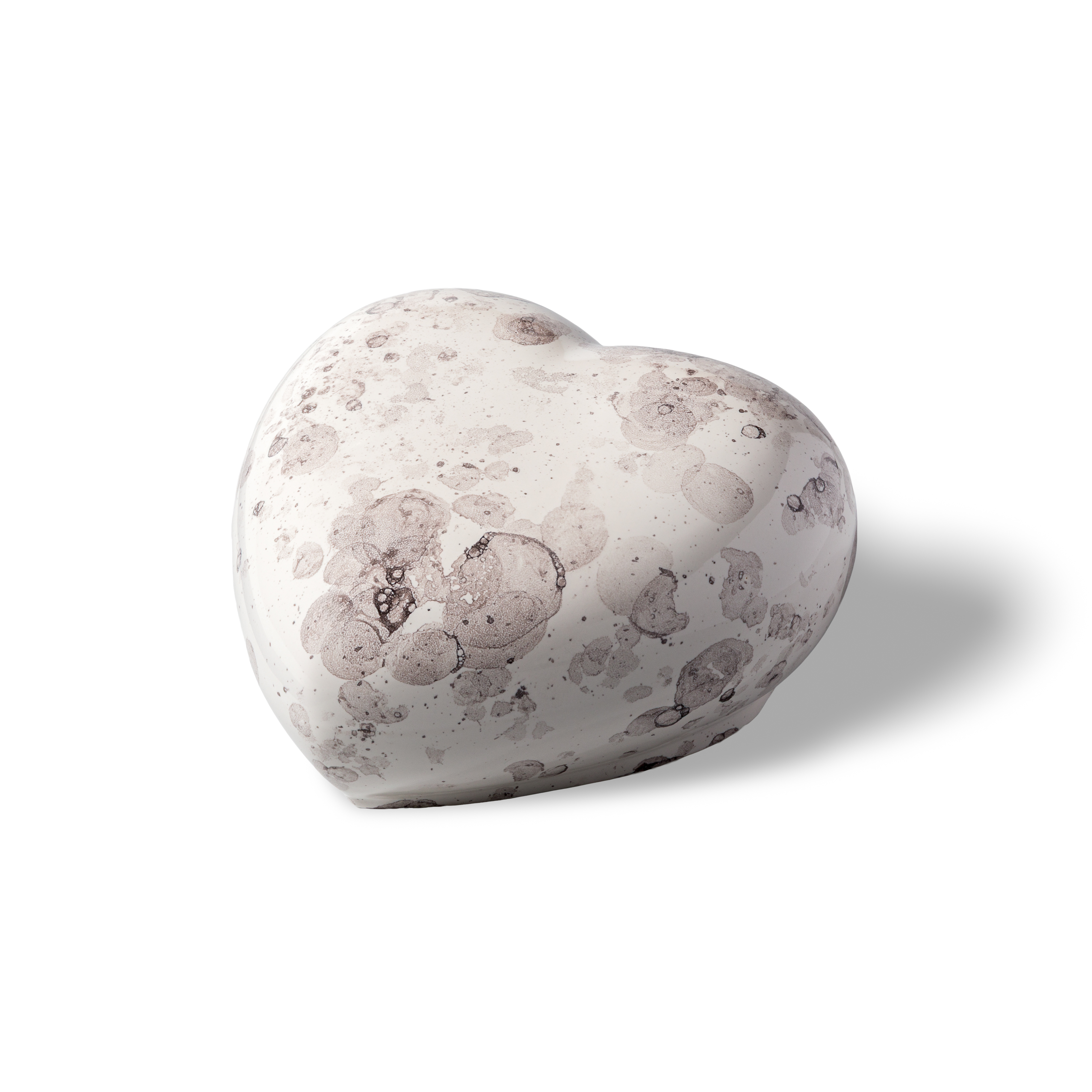 White marble Big Heart Classic ceramic pet urn, 850 ml